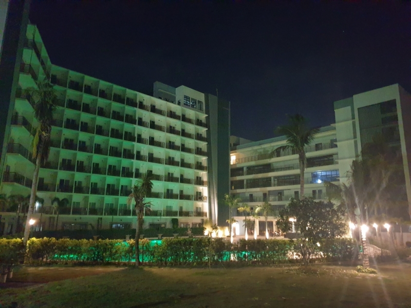 フィリピン留学 Cebu21 - CIA-SWIMMING POOL-1